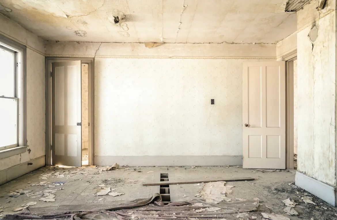 Waste disposal crew managing a cleanout project in Tigard